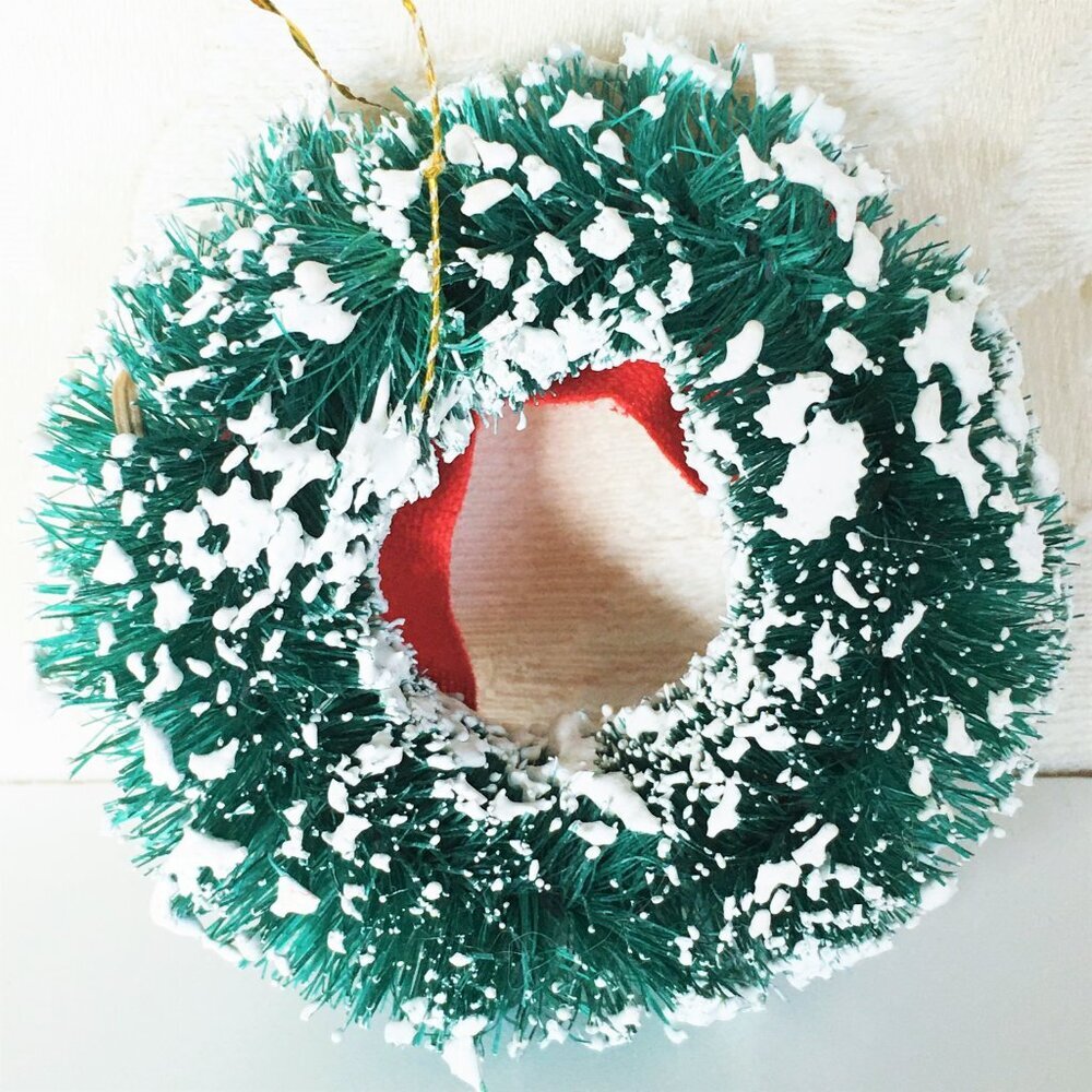 4) HOLIDAY ORNAMENTS - RARE VINTAGE! - Picture 10 of 15